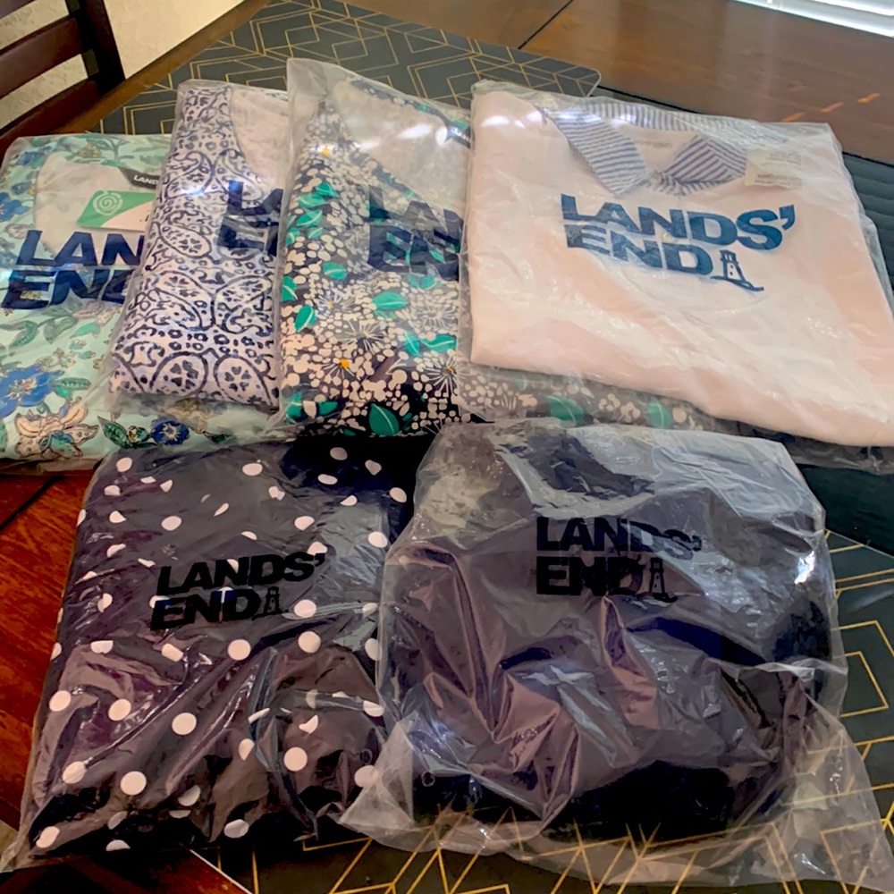 Lands end 4 tops & bathing suit 2pc